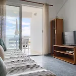 Sea Garden Grilov *